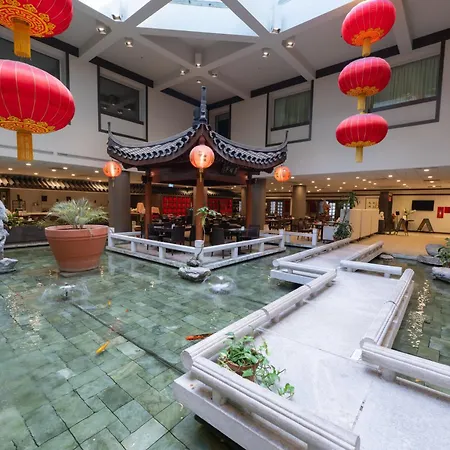 Holiday Inn Montreal Centre Ville Downtown By Ihg-2
