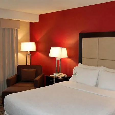 Holiday Inn Montreal Centre Ville Downtown By Ihg-3