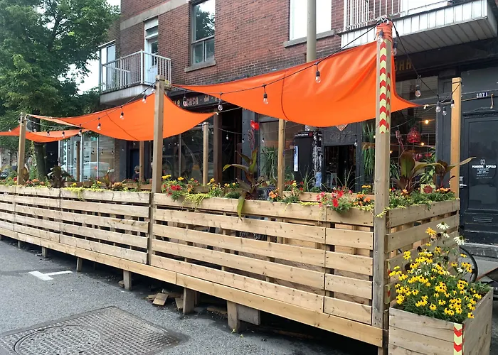 Pensione Popolo Montreal